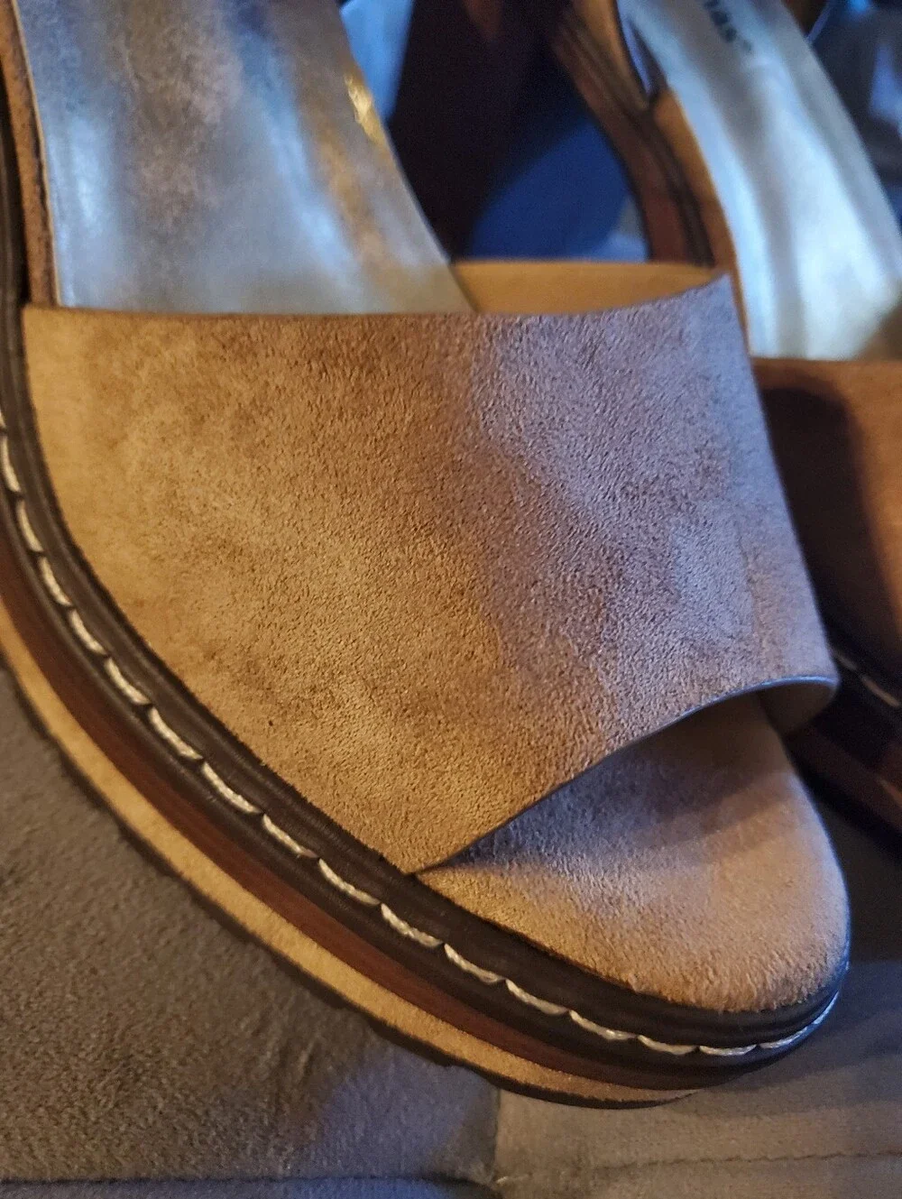*Brand New* Pierre Dumas ankle strap brown suede + wood platform heels - Size 10